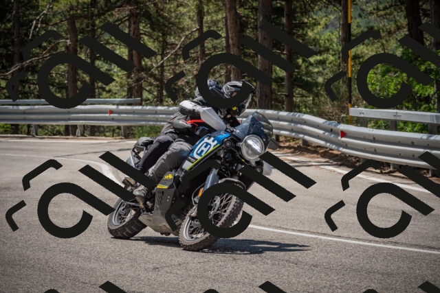 20250712114658-_5002944_am_