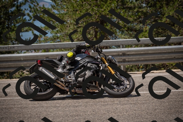 20250712114827-_5002967_am_