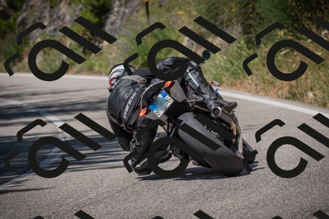 20250712114835-_5002975_am_