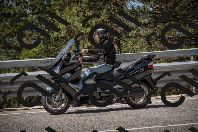 20250712114903-_5002990_am_