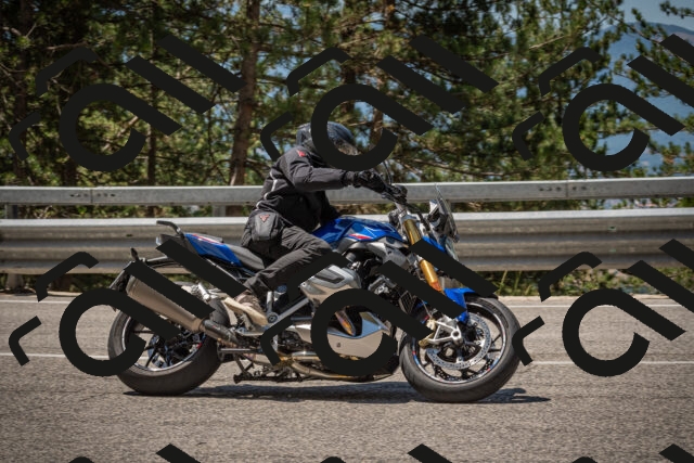 20250712115138-_5003029_am_