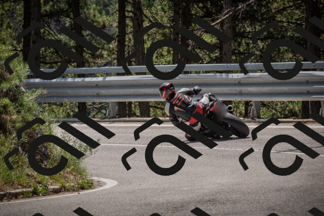 20250712115150-_5003035_am_