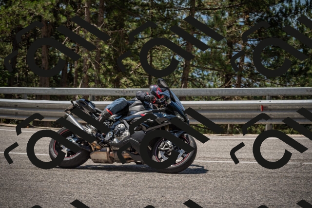 20250712115409-_5003066_am_