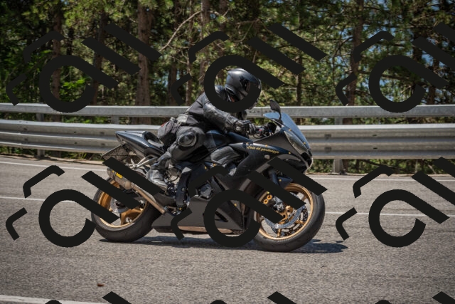 20250712115501-_5003084_am_