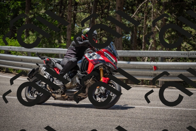 20250712120157-_5003143_am_