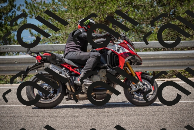 20250712120157-_5003145_am_