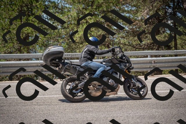 20250712120205-_5003154_am_