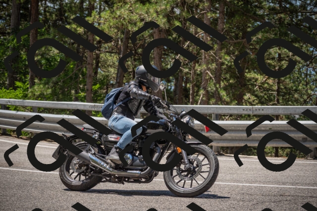 20250712120209-_5003155_am_