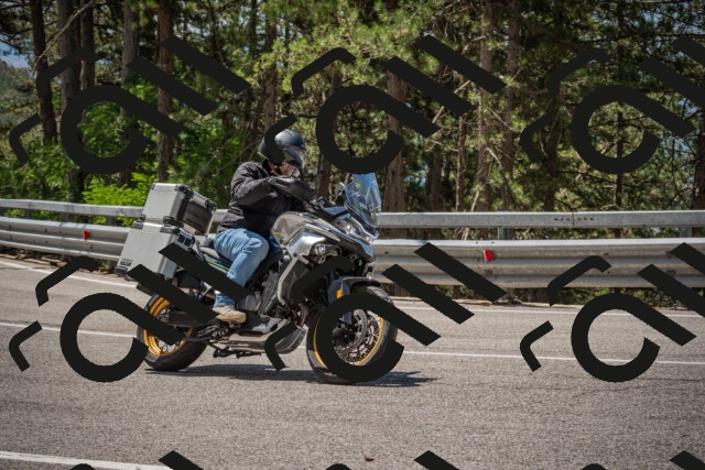 20250712120210-_5003157_am_