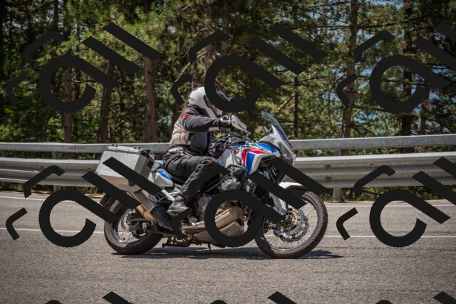 20250712120532-_5003231_am_