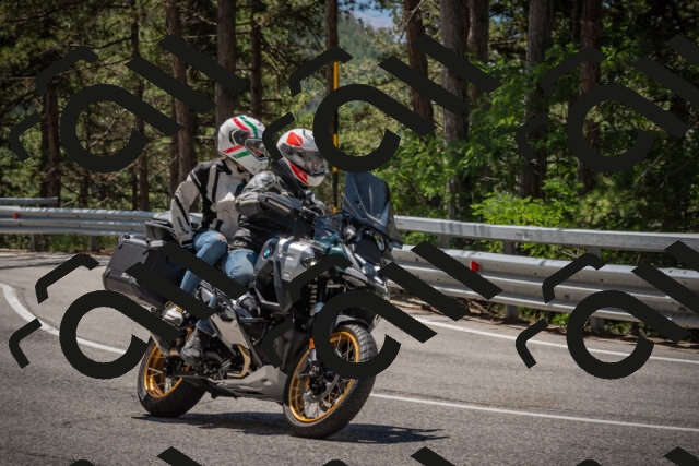 20250712120652-_5003247_am_