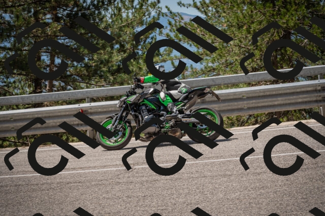 20250712121044-_5003282_am_