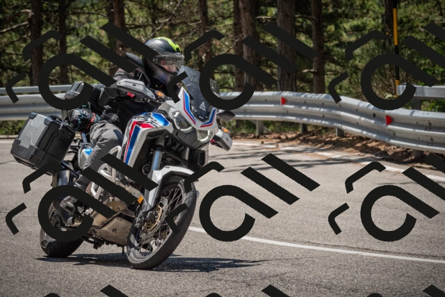 20250712121052-_5003285_am_