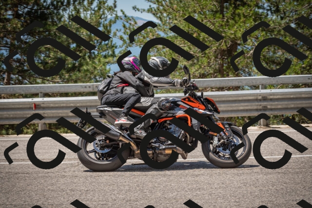 20250712121115-_5003305_am_