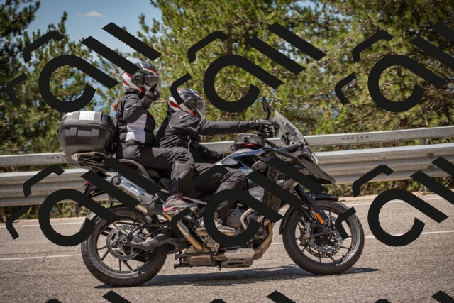 20250712121312-_5003342_am_