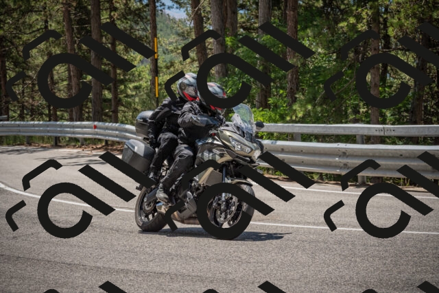 20250712121341-_5003352_am_