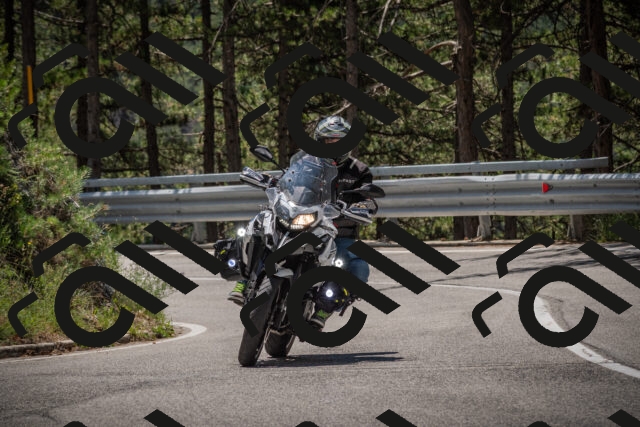 20250712121403-_5003358_am_