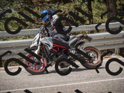 20250712121413-_5003366_am_