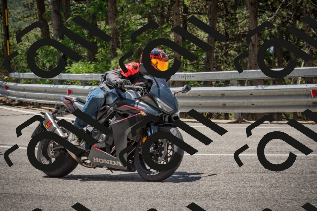 20250712121551-_5003383_am_