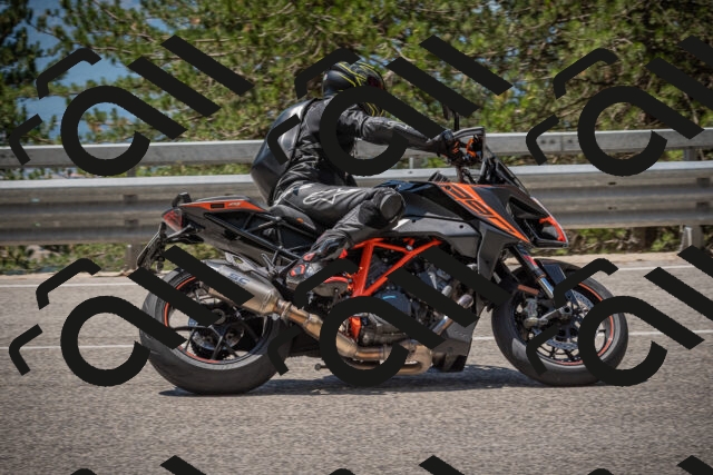 20250712121553-_5003387_am_