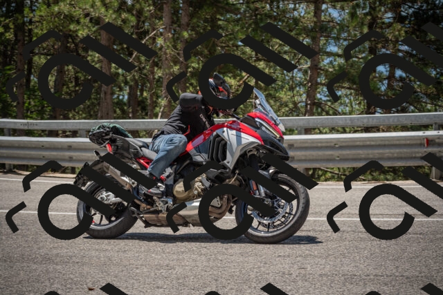 20250712121603-_5003395_am_