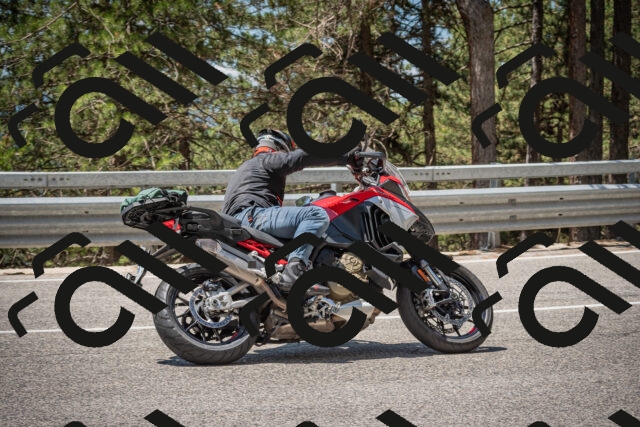 20250712121603-_5003397_am_