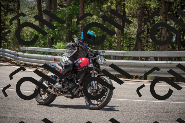 20250712121605-_5003398_am_