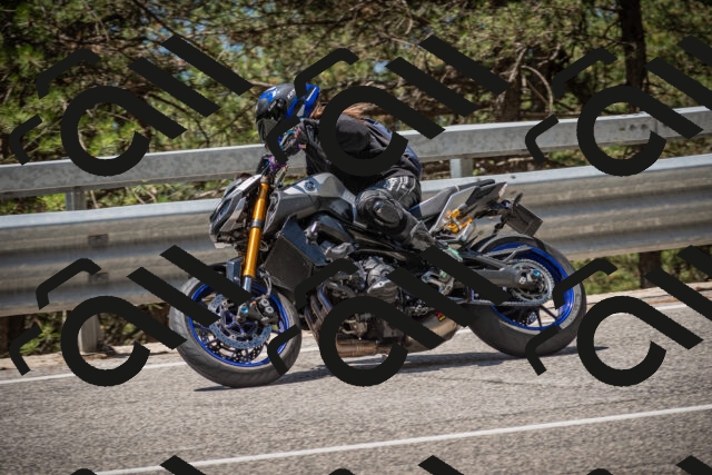 20250712121849-_5003412_am_