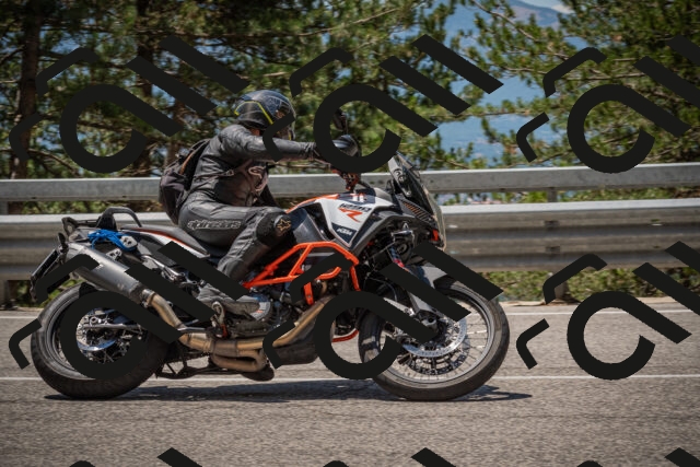 20250712121905-_5003419_am_