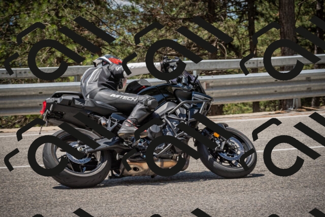 20250712121910-_5003423_am_