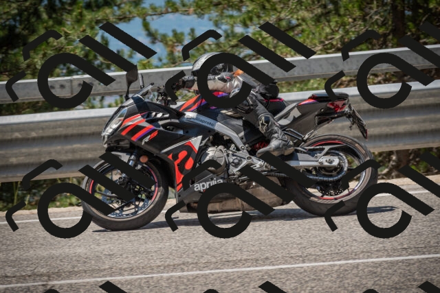 20250712121922-_5003427_am_