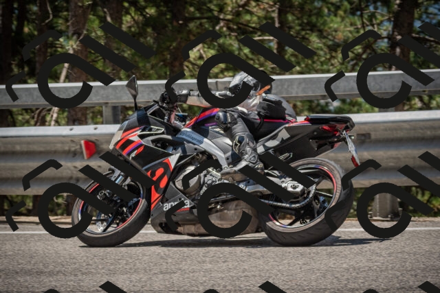 20250712121922-_5003428_am_