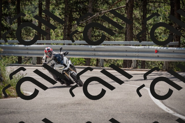 20250712122017-_5003433_am_