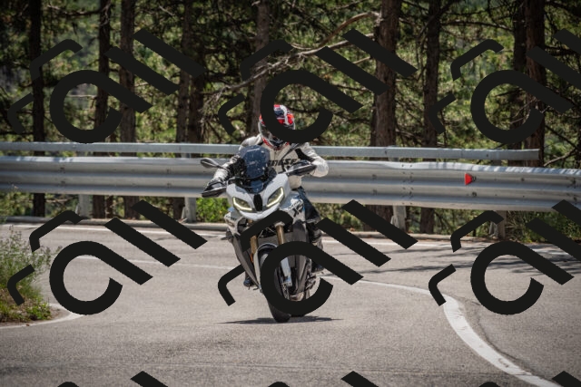 20250712122018-_5003434_am_