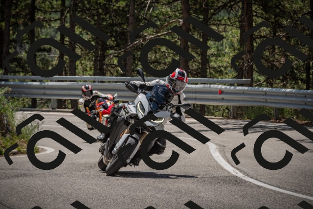 20250712122019-_5003435_am_