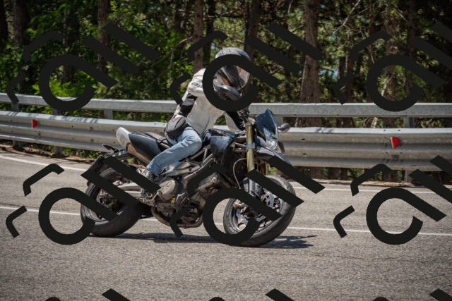 20250712122034-_5003443_am_