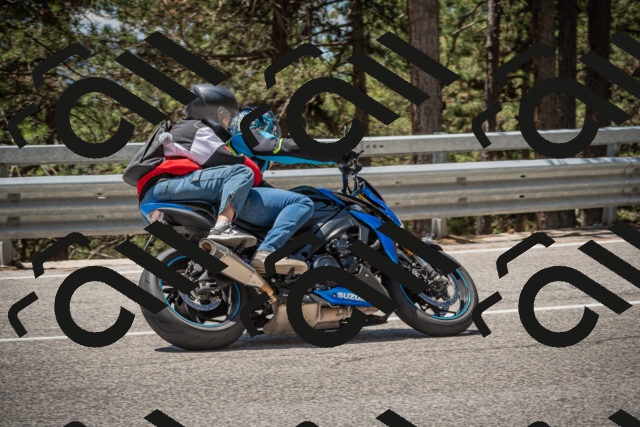 20250712122527-_5003470_am_