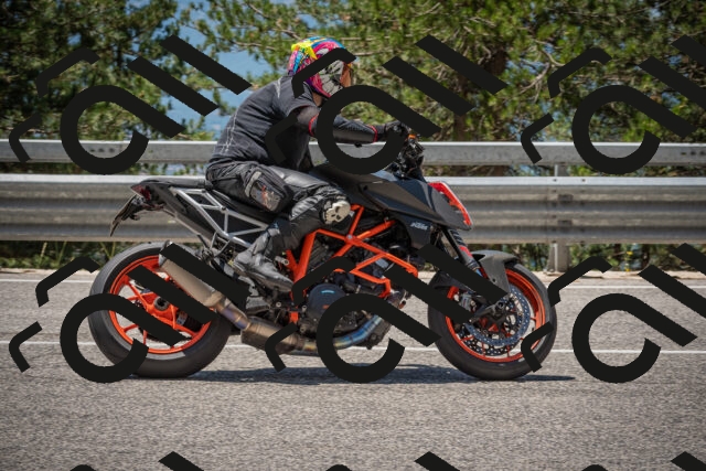 20250712122537-_5003474_am_