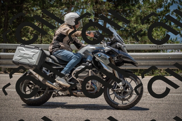 20250712122732-_5003487_am_