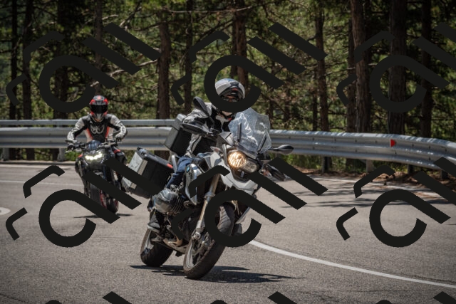 20250712122758-_5003490_am_