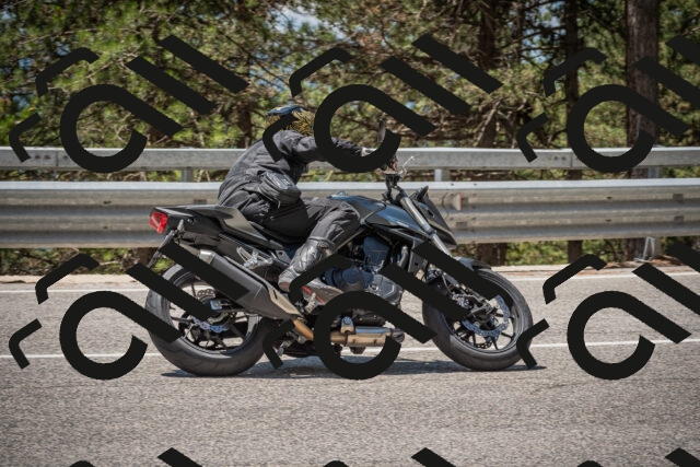 20250712122819-_5003517_am_