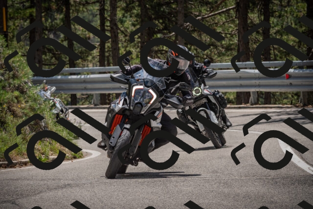 20250712123248-_5003557_am_