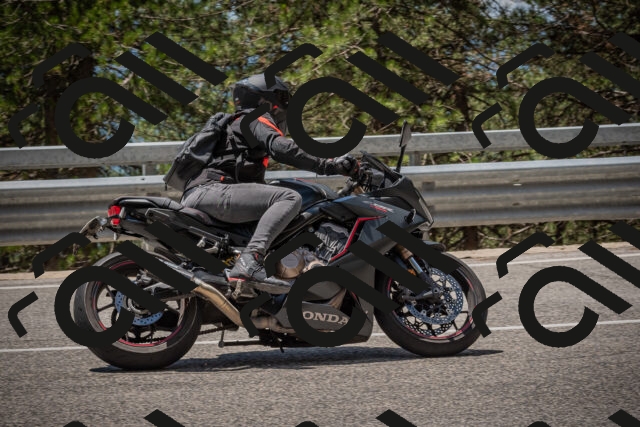 20250712123617-_5003602_am_