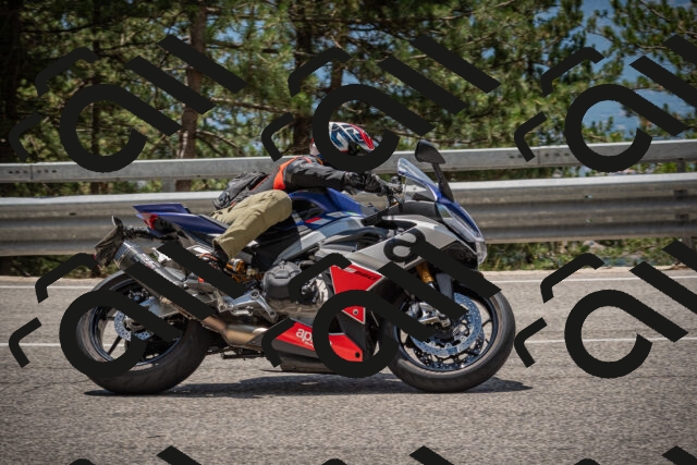 20250712123625-_5003606_am_