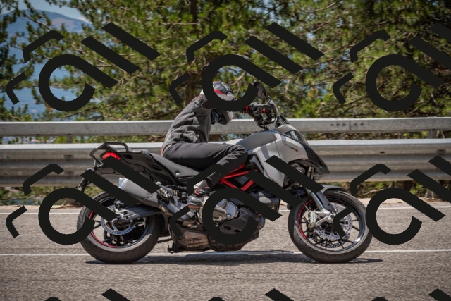 20250712123632-_5003612_am_