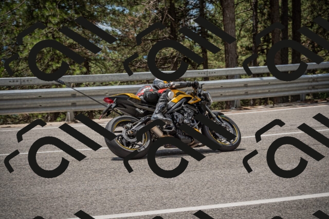 20250712123955-_5003647_am_