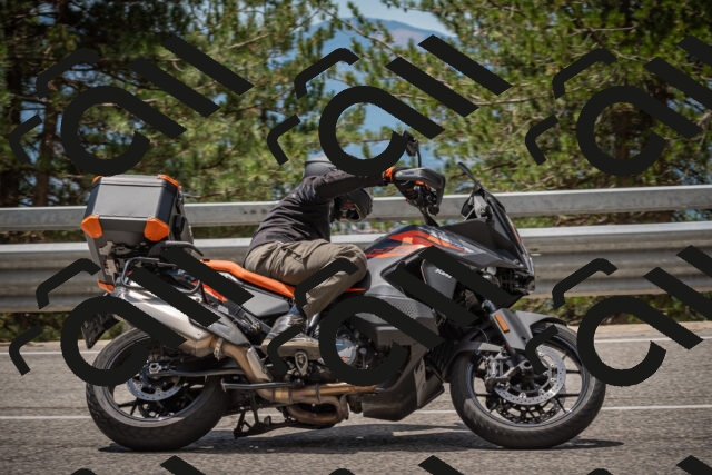 20250712123958-_5003650_am_