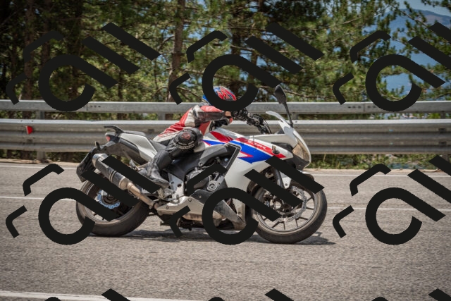 20250712124018-_5003660_am_