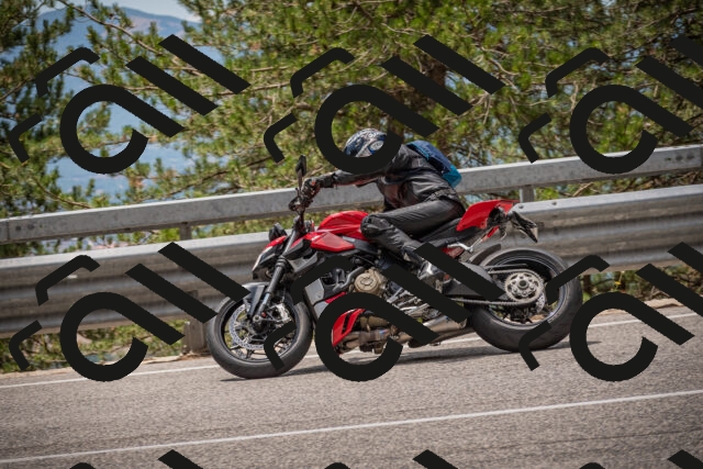 20250712124135-_5003666_am_