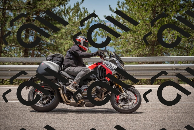 20250712124521-_5003725_am_